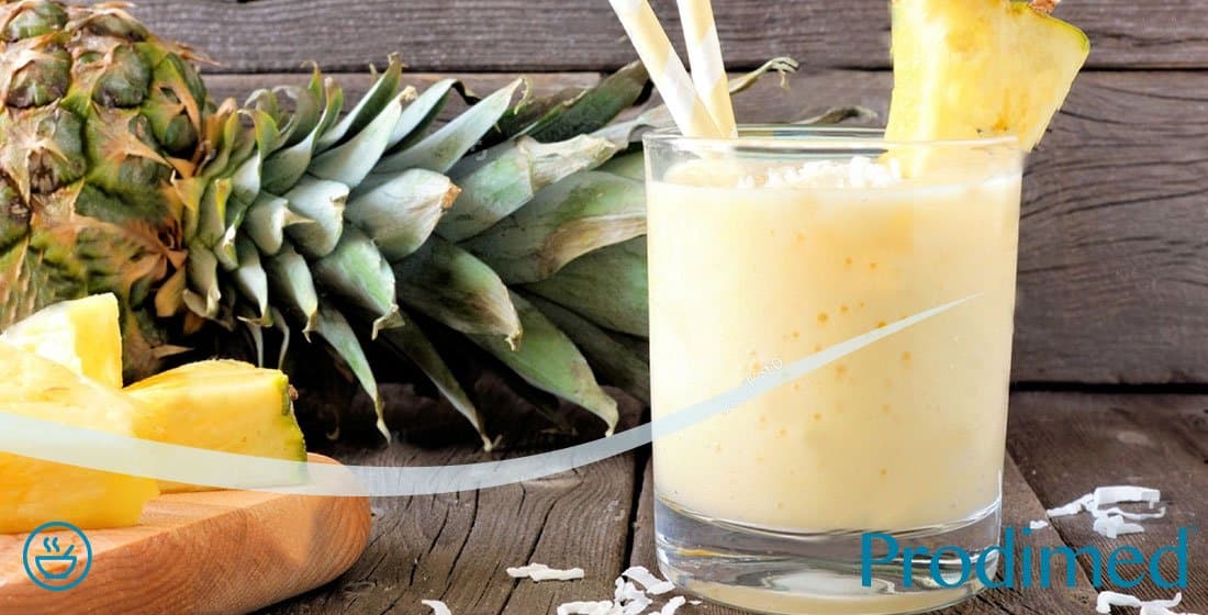 Kókuszos ananász turmix