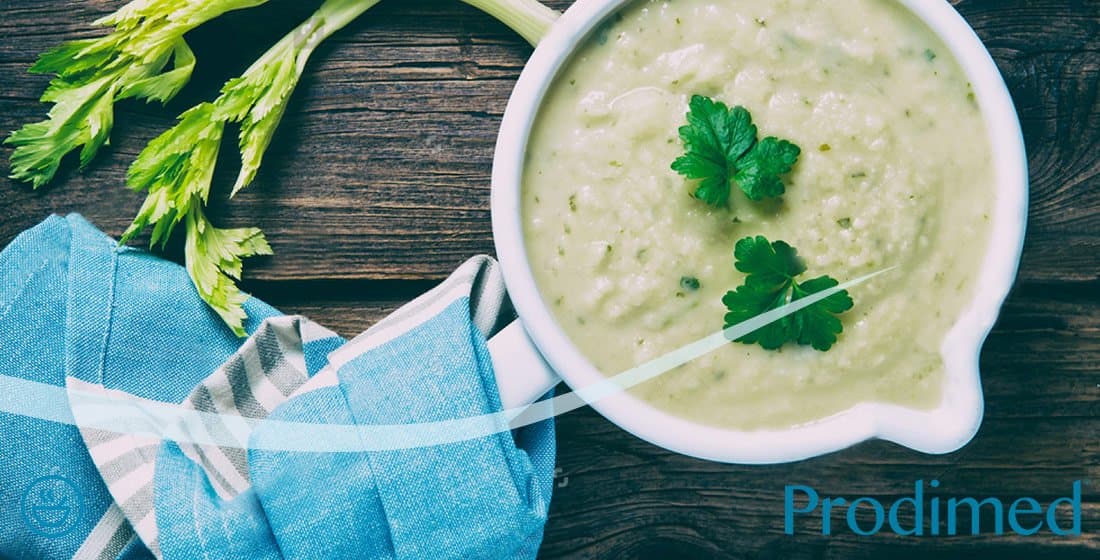 Mustáros zellerleves